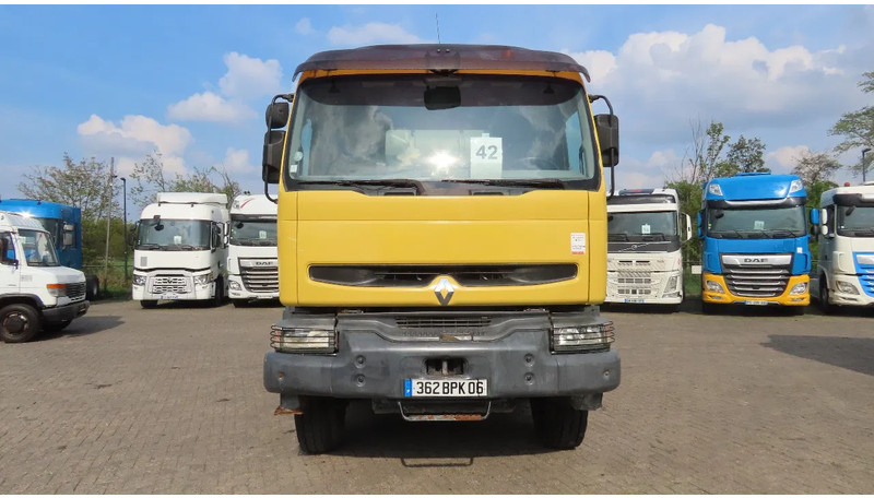 Renault Kerax 420 117000 km original !!! APK tot 27/06/2025 FRANCE truck - Autobetoonisegisti: pilt 2 Renault Kerax 420 117000 km original !!! APK tot 27/06/2025 FRANCE truck - Autobetoonisegisti: pilt 2