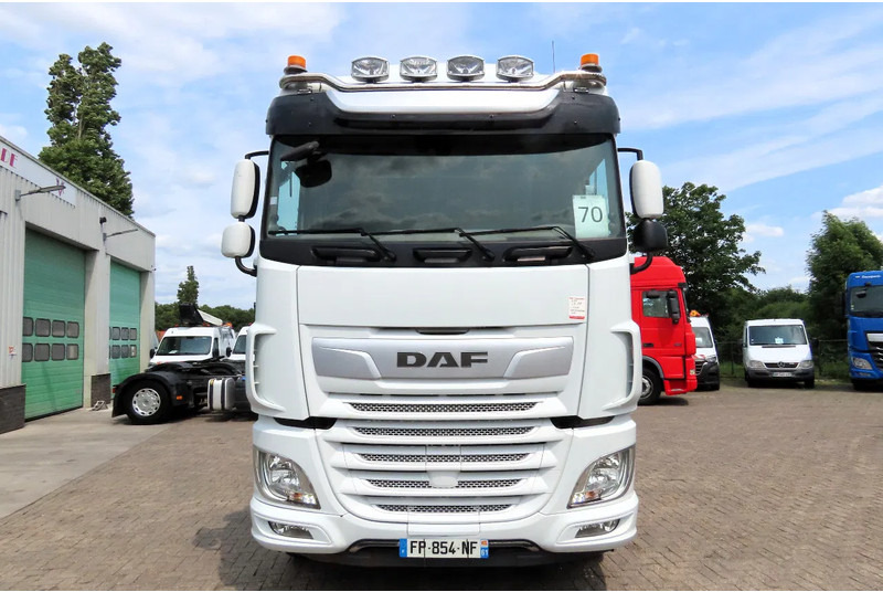 DAF XF 530 6x4 Retarder, Frigo, P-Cool, 2 beds - Sadulveok: pilt 3 DAF XF 530 6x4 Retarder, Frigo, P-Cool, 2 beds - Sadulveok: pilt 3