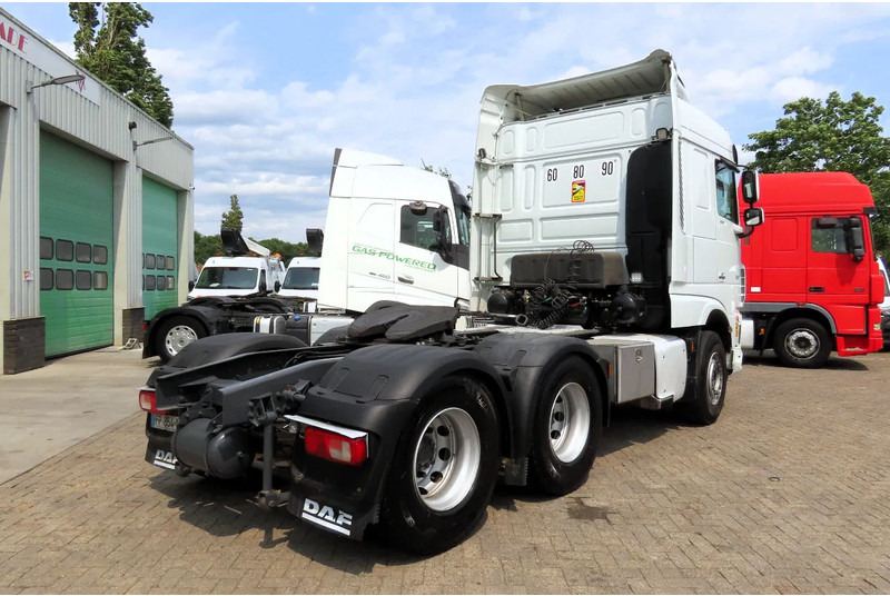 DAF XF 530 6x4 Retarder, Frigo, P-Cool, 2 beds - Sadulveok: pilt 5 DAF XF 530 6x4 Retarder, Frigo, P-Cool, 2 beds - Sadulveok: pilt 5