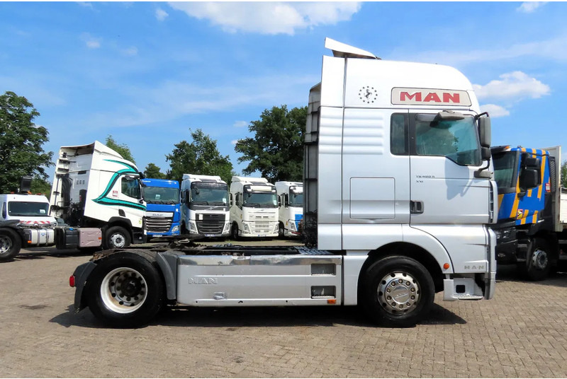 MAN TGA 18.460 Manual diesel pomp! ROYAL TRUCK! - Sadulveok: pilt 5 MAN TGA 18.460 Manual diesel pomp! ROYAL TRUCK! - Sadulveok: pilt 5