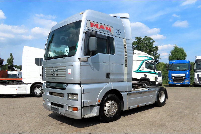 MAN TGA 18.460 Manual diesel pomp! ROYAL TRUCK! - Sadulveok: pilt 2 MAN TGA 18.460 Manual diesel pomp! ROYAL TRUCK! - Sadulveok: pilt 2