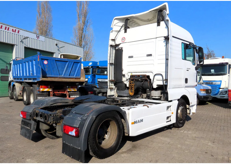MAN TGX 14.440 EVV EURO5, RETARDER, FRIGO, 2 beds - Sadulveok: pilt 5 MAN TGX 14.440 EVV EURO5, RETARDER, FRIGO, 2 beds - Sadulveok: pilt 5
