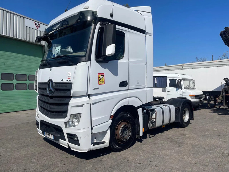 Mercedes-Benz Actros 1851 EURO EVV, 831300 km original! RETARDER, 2 tanks - Sadulveok: pilt 1 Mercedes-Benz Actros 1851 EURO EVV, 831300 km original! RETARDER, 2 tanks - Sadulveok: pilt 1