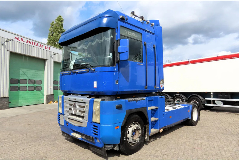 Renault Magnum 480 MACK!!! RETARDER, HYDRAULIC, PTO - Sadulveok: pilt 3 Renault Magnum 480 MACK!!! RETARDER, HYDRAULIC, PTO - Sadulveok: pilt 3