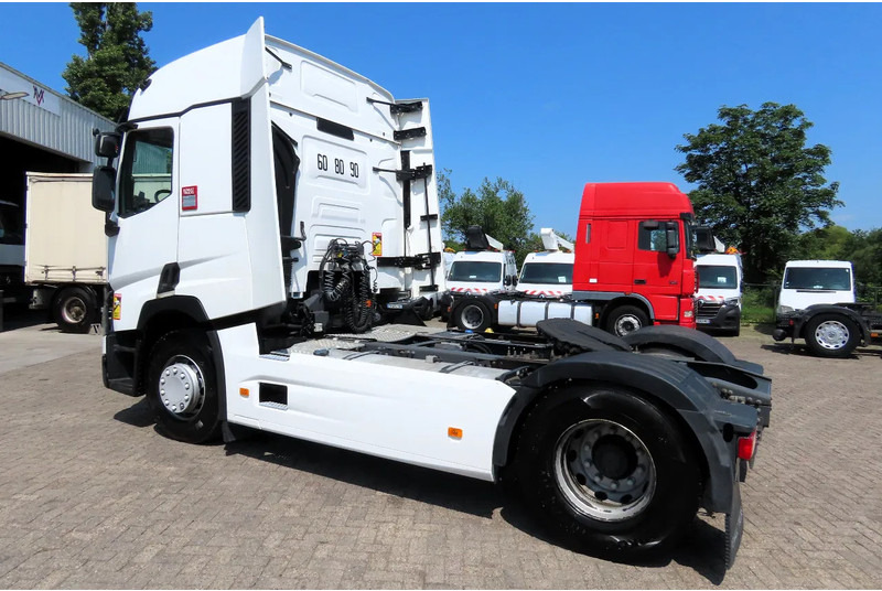 Renault T460 vin VF611A160FD007308 RETARDER, FRIGO, CLIMA - Sadulveok: pilt 5 Renault T460 vin VF611A160FD007308 RETARDER, FRIGO, CLIMA - Sadulveok: pilt 5