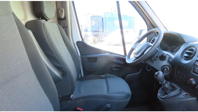 Tarbesõiduk Renault Master 10,5 m, 3 SEATS, KLUBB, 3500 kg, euro6: pilt 17