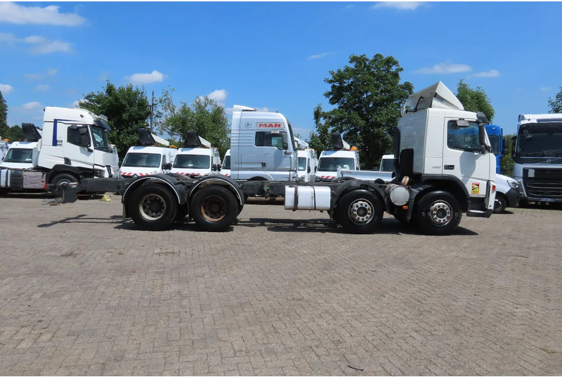 Volvo FM 12.380 8x4 FULL SPRING. 100% condition! - Kabiinišassiiga veoauto: pilt 5 Volvo FM 12.380 8x4 FULL SPRING. 100% condition! - Kabiinišassiiga veoauto: pilt 5