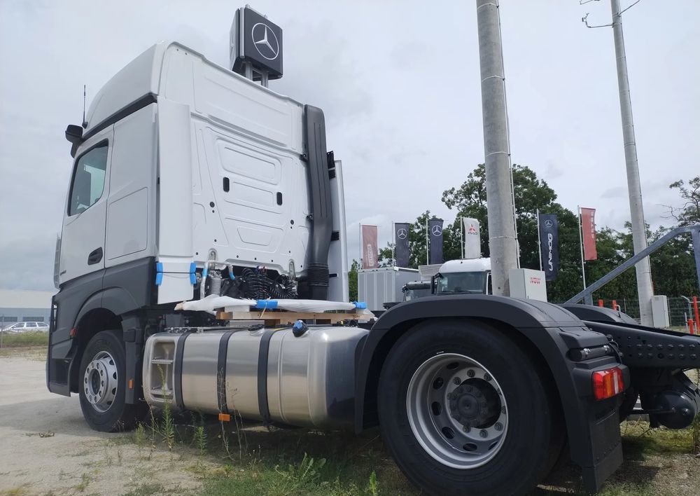 Mercedes-Benz Actros - Sadulveok: pilt 3 Mercedes-Benz Actros - Sadulveok: pilt 3