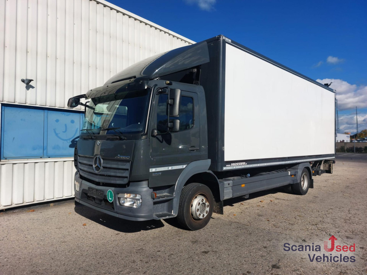 MERCEDES-BENZ Atego 1221 L Koffer Ladebordwand - Kasti veoauto: pilt 1 MERCEDES-BENZ Atego 1221 L Koffer Ladebordwand - Kasti veoauto: pilt 1