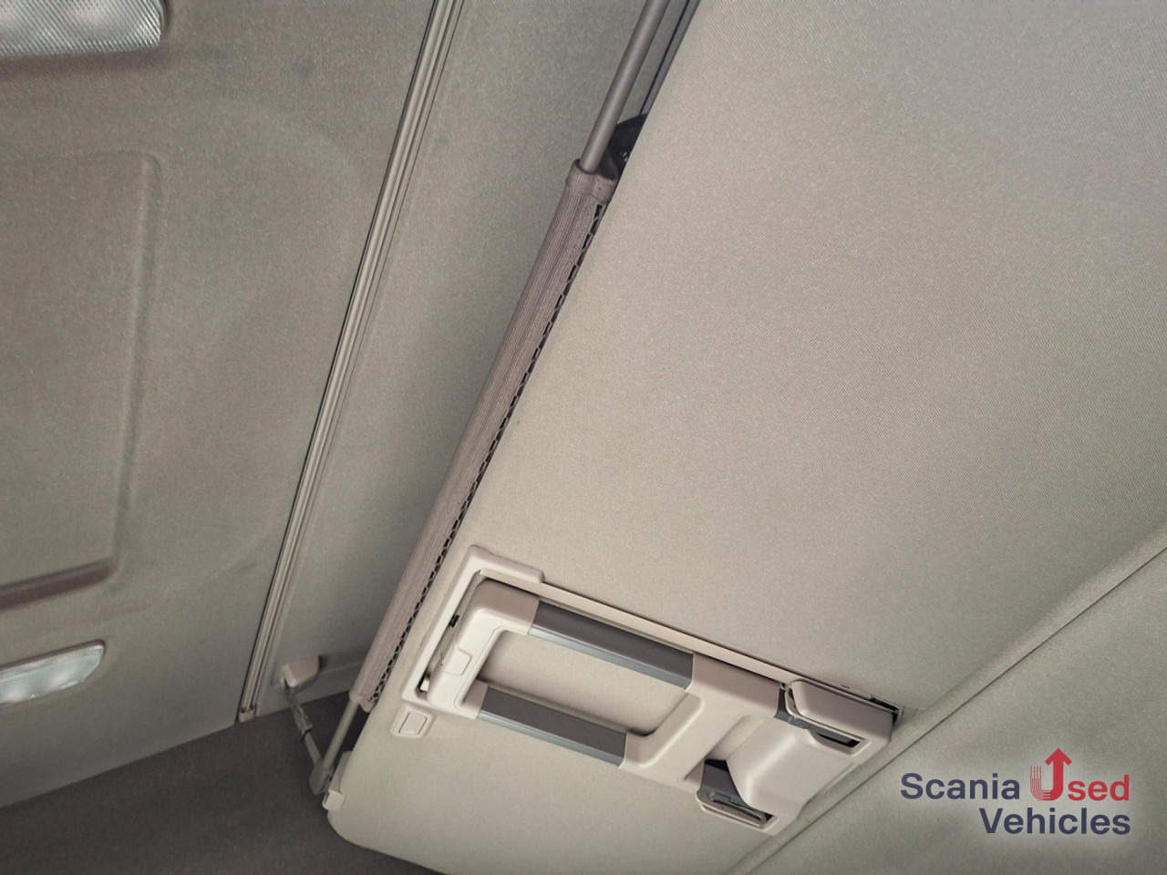 SCANIA R 450 A4x2EB Lowliner !! - Sadulveok: pilt 5 SCANIA R 450 A4x2EB Lowliner !! - Sadulveok: pilt 5