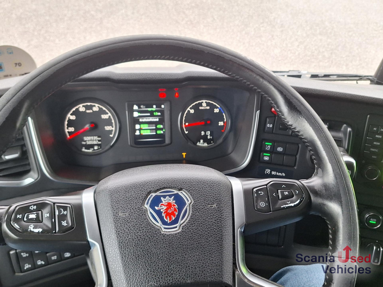 SCANIA R 450 A4x2EB Lowliner TUV NEU !! - Sadulveok: pilt 4 SCANIA R 450 A4x2EB Lowliner TUV NEU !! - Sadulveok: pilt 4