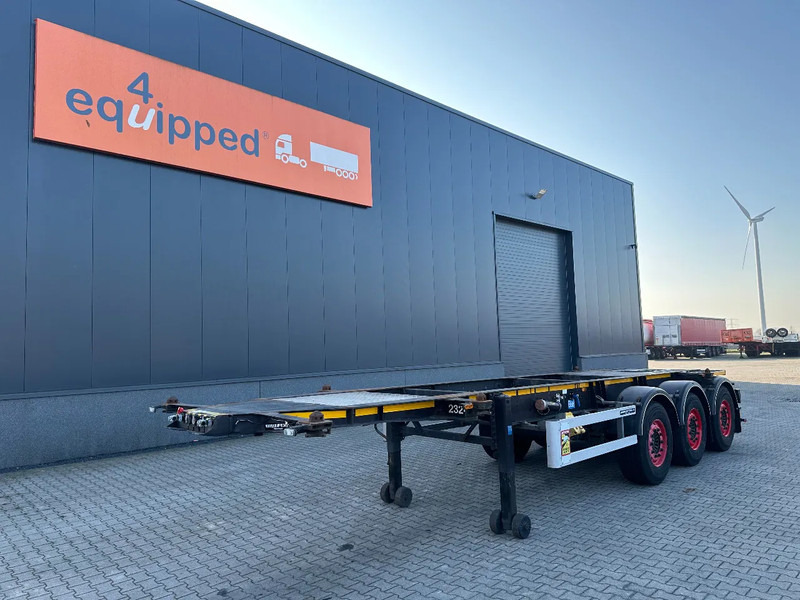 Burg 20FT + 20FT SWAP ADR (EX/II, EX/III, FL, AT) Chassis, empty weight: 3.690kg, SAF INTRADISC, 2x Liftaxle, NL-chassis, APK/ADR: 08 - Konteinerveduk/ Tõstukiga poolhaagis: pilt 1 Burg 20FT + 20FT SWAP ADR (EX/II, EX/III, FL, AT) Chassis, empty weight: 3.690kg, SAF INTRADISC, 2x Liftaxle, NL-chassis, APK/ADR: 08 - Konteinerveduk/ Tõstukiga poolhaagis: pilt 1