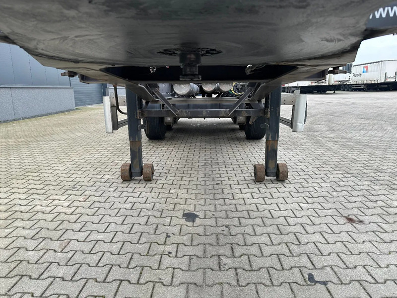 Konteinerveduk/ Tõstukiga poolhaagis Burg 20FT ADR (EX/II, EX/III, FL, AT) Chassis, Empty weight : 3.690kg, SAF INTRADISC, 2x Liftaxle, NL-chassis: pilt 6