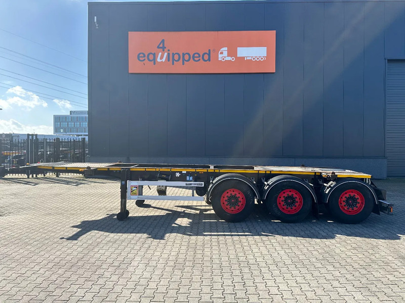 Burg 20FT ADR (EX/II, EX/III, FL, AT), Leergewicht : 3.690kg, SAF INTRADISC, 2x Liftachse, NL-Chassis, , APK/ADR: 07-2025 - Konteinerveduk/ Tõstukiga poolhaagis: pilt 2 Burg 20FT ADR (EX/II, EX/III, FL, AT), Leergewicht : 3.690kg, SAF INTRADISC, 2x Liftachse, NL-Chassis, , APK/ADR: 07-2025 - Konteinerveduk/ Tõstukiga poolhaagis: pilt 2