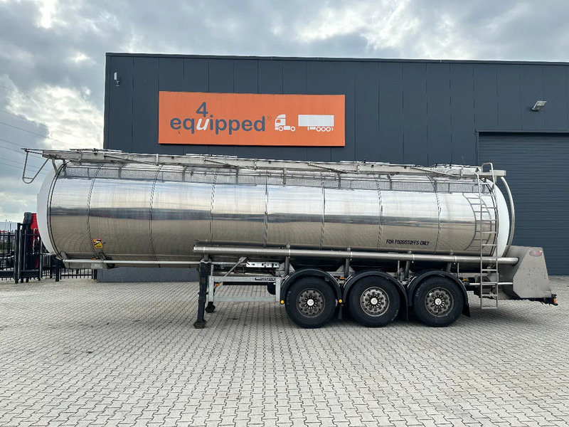 Feldbinder FOOD / LEVENSMIDDELEN / LEBENSMITTEL / 33.500L / 3-COMP / PUMP / NL-trailer / APK: 10-2026 - Tsistern poolhaagis: pilt 2 Feldbinder FOOD / LEVENSMIDDELEN / LEBENSMITTEL / 33.500L / 3-COMP / PUMP / NL-trailer / APK: 10-2026 - Tsistern poolhaagis: pilt 2