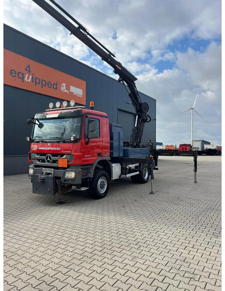 Mercedes-Benz Actros 2046 4x4 / FULL SPRING / HIAB 288 EP 5 HIPRO Crane / EURO-5 - Kraanaga veoauto: pilt 2 Mercedes-Benz Actros 2046 4x4 / FULL SPRING / HIAB 288 EP 5 HIPRO Crane / EURO-5 - Kraanaga veoauto: pilt 2