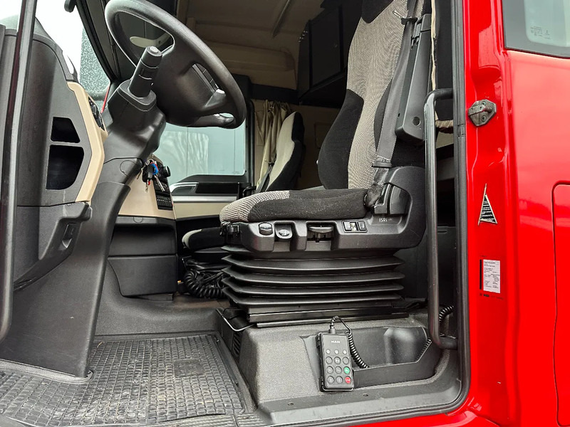 Sadulveok transporditavad ained lahtine mass MAN TGX 18.420 ADR (FL, AT), PTO, 10x available: pilt 11 Sadulveok transporditavad ained lahtine mass MAN TGX 18.420 ADR (FL, AT), PTO, 10x available: pilt 11