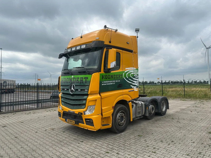 Mercedes-Benz Actros 2748 LS 6x2 BROKEN ENGINE / MOTOR SCHADEN / KAPOTTE MOTOR - Sadulveok: pilt 1 Mercedes-Benz Actros 2748 LS 6x2 BROKEN ENGINE / MOTOR SCHADEN / KAPOTTE MOTOR - Sadulveok: pilt 1