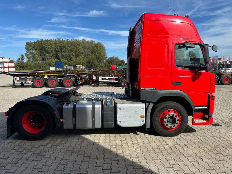 Volvo FM 420 Globetrotter, ADR (FL, OX, AT), ALCOA, only 446TKM - Sadulveok: pilt 3 Volvo FM 420 Globetrotter, ADR (FL, OX, AT), ALCOA, only 446TKM - Sadulveok: pilt 3