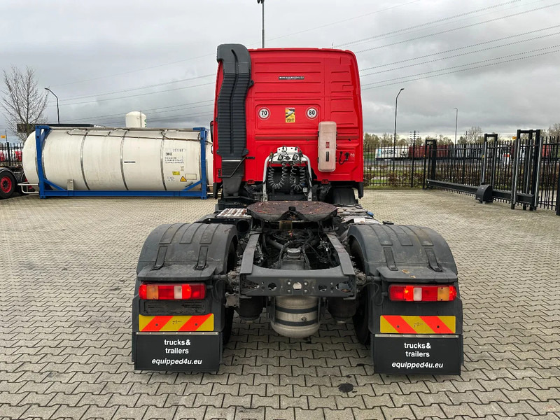 Volvo FM 450 Globetrotter, Night-Airco, VALID ADR (FL, AT), VALID MOT, EURO-6, more available, 602.883KM - Sadulveok: pilt 5 Volvo FM 450 Globetrotter, Night-Airco, VALID ADR (FL, AT), VALID MOT, EURO-6, more available, 602.883KM - Sadulveok: pilt 5
