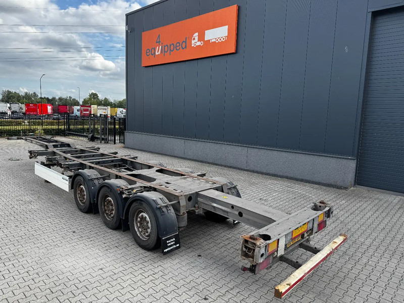 Schmitz Cargobull 45FT HC, Scheibebremsen, Liftachse, vorne + hinten + Stoßstange ausziehbar, NL-Chassis - Konteinerveduk/ Tõstukiga poolhaagis: pilt 3 Schmitz Cargobull 45FT HC, Scheibebremsen, Liftachse, vorne + hinten + Stoßstange ausziehbar, NL-Chassis - Konteinerveduk/ Tõstukiga poolhaagis: pilt 3