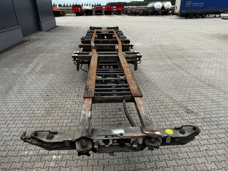 Schmitz Cargobull 45FT HC, Scheibebremsen, vorne + hinten + Stoßstange ausziehbar, NL-Chassis, Liftachse - Konteinerveduk/ Tõstukiga poolhaagis: pilt 2 Schmitz Cargobull 45FT HC, Scheibebremsen, vorne + hinten + Stoßstange ausziehbar, NL-Chassis, Liftachse - Konteinerveduk/ Tõstukiga poolhaagis: pilt 2