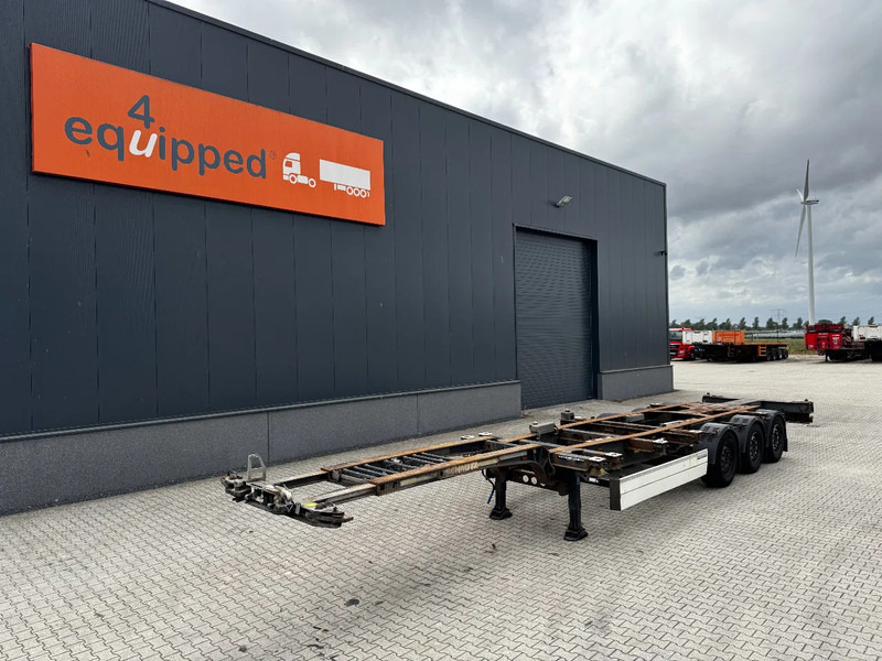 Schmitz Cargobull GOTHA 45FT HC, Scheibebremsen, vorne + hinten + Stoßstange ausziehbar, NL-Chassis, Liftachse - Konteinerveduk/ Tõstukiga poolhaagis: pilt 1 Schmitz Cargobull GOTHA 45FT HC, Scheibebremsen, vorne + hinten + Stoßstange ausziehbar, NL-Chassis, Liftachse - Konteinerveduk/ Tõstukiga poolhaagis: pilt 1