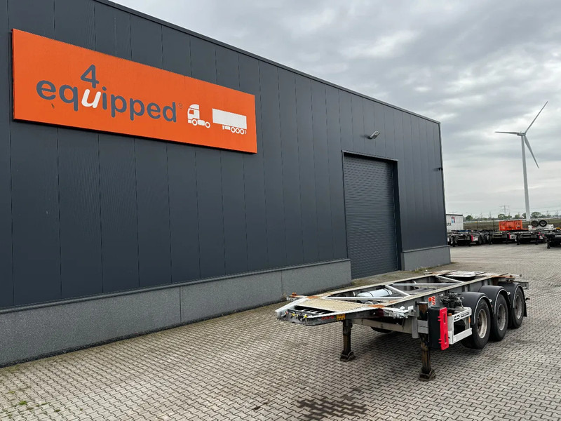 Van Hool 20FT /20FT SWAP ADR (EX/II, EX/III, FL, OX, AT), BPW, disc brakes, liftaxle, galvanized, ALCOA, NL-Chassis, empty weight 3.300KG - Konteinerveduk/ Tõstukiga poolhaagis: pilt 1 Van Hool 20FT /20FT SWAP ADR (EX/II, EX/III, FL, OX, AT), BPW, disc brakes, liftaxle, galvanized, ALCOA, NL-Chassis, empty weight 3.300KG - Konteinerveduk/ Tõstukiga poolhaagis: pilt 1