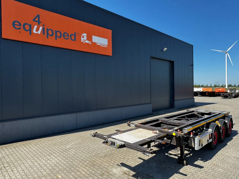 Van Hool 20FT, 66°/380V Tipping-chassis, ADR (EX/II, EX/III, FL, AT), SAF, 2 liftaxles, MOT - Kallur-poolhaagis: pilt 3 Van Hool 20FT, 66°/380V Tipping-chassis, ADR (EX/II, EX/III, FL, AT), SAF, 2 liftaxles, MOT - Kallur-poolhaagis: pilt 3