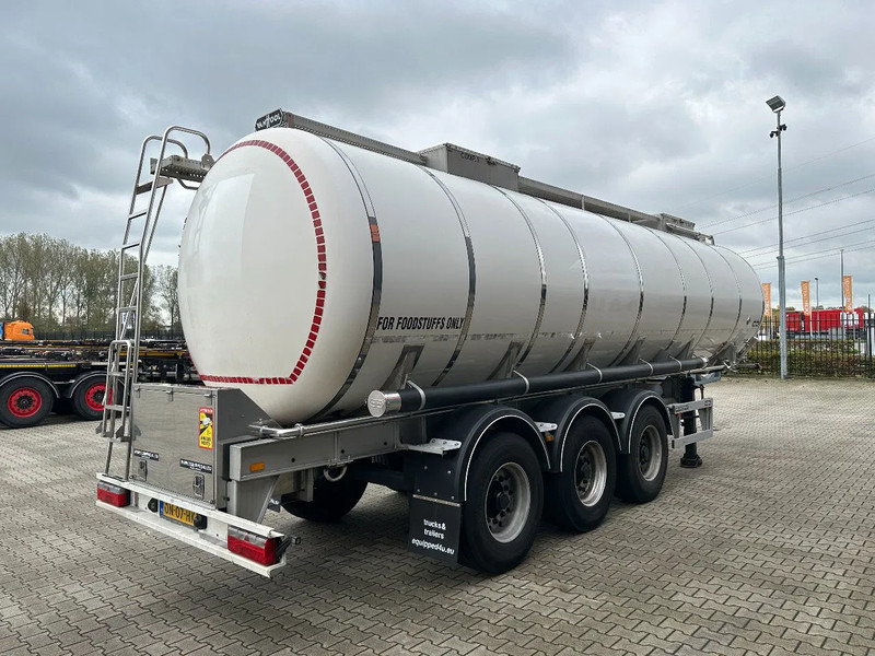 Van Hool FOOD / RVS chassis / empty weight: 5.860kg / 29.500L / 1-comp.+ 1 baffel / discbrakes / NL / APK: 05/2026 - Tsistern poolhaagis: pilt 3 Van Hool FOOD / RVS chassis / empty weight: 5.860kg / 29.500L / 1-comp.+ 1 baffel / discbrakes / NL / APK: 05/2026 - Tsistern poolhaagis: pilt 3