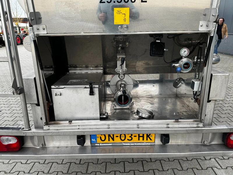 Van Hool LEVENSMIDDEL / RVS Rahmen / Leergewicht: 5.860kg / 29.500L / 1-Kammer+ 1 Schwallwand / Scheibebremse / NL / APK 03-2026 - Tsistern poolhaagis: pilt 5 Van Hool LEVENSMIDDEL / RVS Rahmen / Leergewicht: 5.860kg / 29.500L / 1-Kammer+ 1 Schwallwand / Scheibebremse / NL / APK 03-2026 - Tsistern poolhaagis: pilt 5