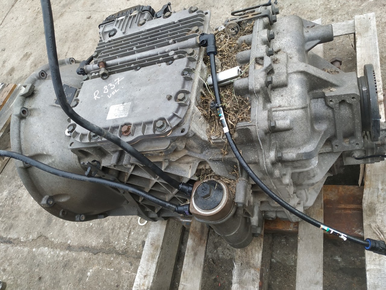 VOLVO FH4 - Käigukast - Veoauto: pilt 2 VOLVO FH4 - Käigukast - Veoauto: pilt 2