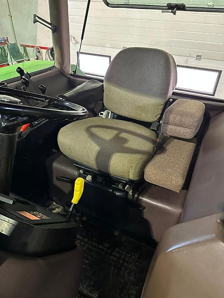 John Deere 4955 - Traktor: pilt 5 John Deere 4955 - Traktor: pilt 5