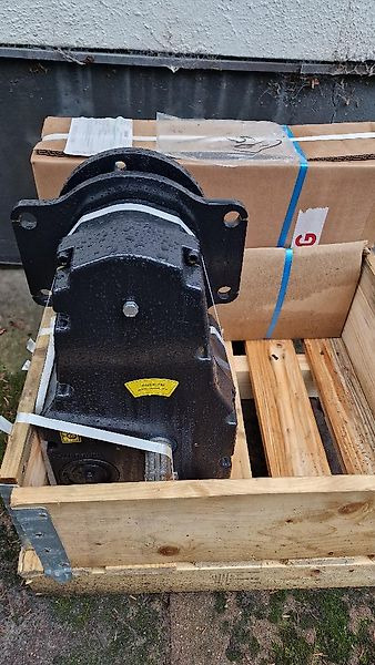 Zuidberg Frontzapfwelle zum Case PUMA / PUMA CVX / STEYR CVT - Varuosa - Traktor: pilt 4 Zuidberg Frontzapfwelle zum Case PUMA / PUMA CVX / STEYR CVT - Varuosa - Traktor: pilt 4