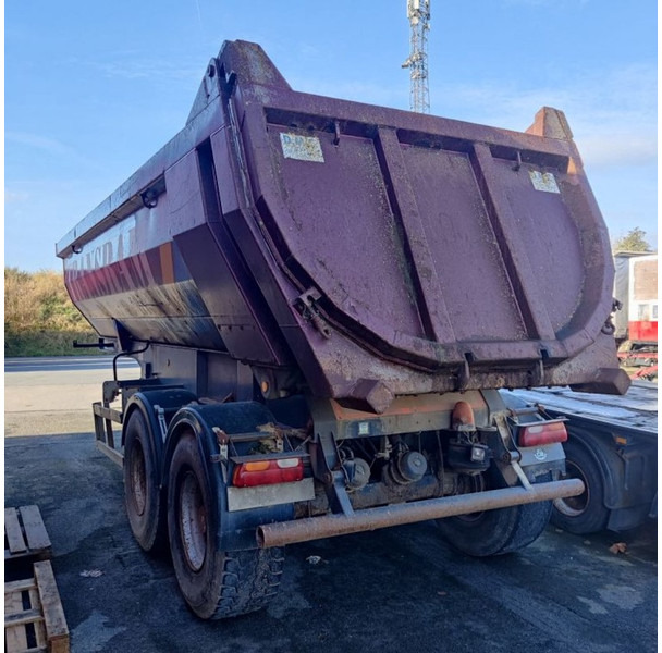 DMC - Kallur-poolhaagis: pilt 4 DMC - Kallur-poolhaagis: pilt 4