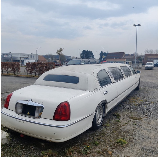 Lincoln FM81 - Auto: pilt 4 Lincoln FM81 - Auto: pilt 4