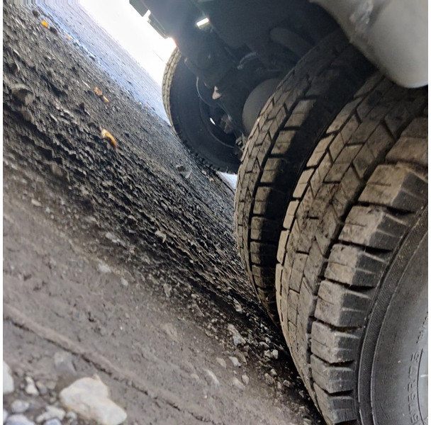 Mercedes-Benz 818 - Kasti veoauto: pilt 5 Mercedes-Benz 818 - Kasti veoauto: pilt 5