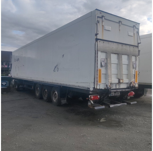 Schmitz Cargobull SKI 24 - Furgoonpoolhaagis: pilt 2 Schmitz Cargobull SKI 24 - Furgoonpoolhaagis: pilt 2