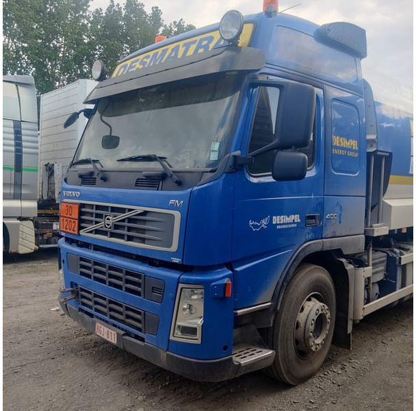 Volvo FM-400 - Tsisternauto: pilt 1 Volvo FM-400 - Tsisternauto: pilt 1