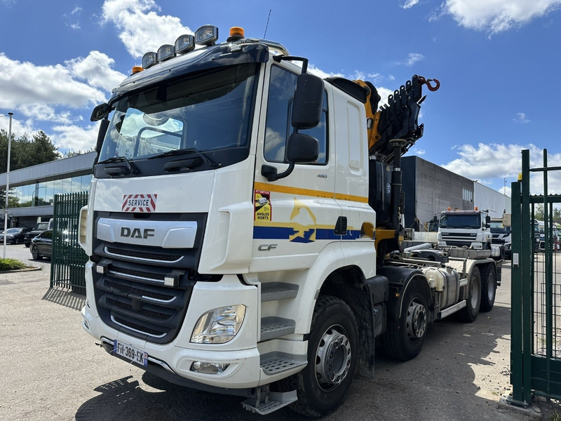 DAF CF 480 8x4 HOOKLIFT + CRANE (19m!) EFFER 205 / 6S + WINCH - RETARDER - *165.000km* - VERY NICE - Kraanaga veoauto: pilt 3 DAF CF 480 8x4 HOOKLIFT + CRANE (19m!) EFFER 205 / 6S + WINCH - RETARDER - *165.000km* - VERY NICE - Kraanaga veoauto: pilt 3