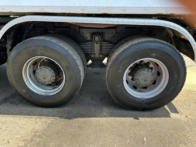 DAF CF 510 8x4 TIPPER - RETARDER - *334.000km* - 510HP~13L - MANUAL - BIG AXLES / HUB REDUCTION 13T - CRAMARO EL. COVER - Kallurauto: pilt 5 DAF CF 510 8x4 TIPPER - RETARDER - *334.000km* - 510HP~13L - MANUAL - BIG AXLES / HUB REDUCTION 13T - CRAMARO EL. COVER - Kallurauto: pilt 5