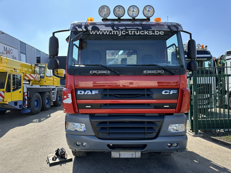 DAF CF 85.410 8x4 HOOKLIFT + CRANE HIAB 244 EP-3 HIDUO - Radio - Rotator - RETARDER - EURO 4 - BIG AXLES HUB REDUCTION - Konkstõstukiga veoauto, Kraanaga veoauto: pilt 3 DAF CF 85.410 8x4 HOOKLIFT + CRANE HIAB 244 EP-3 HIDUO - Radio - Rotator - RETARDER - EURO 4 - BIG AXLES HUB REDUCTION - Konkstõstukiga veoauto, Kraanaga veoauto: pilt 3