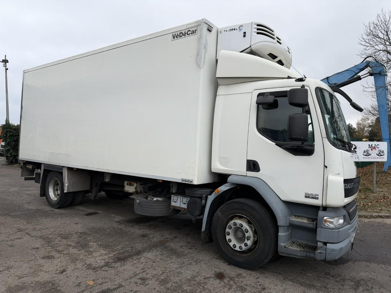 DAF LF 55.300 - 19T FRIGO THERMOKING TS-300e - TAILLIFT - BOX 6m45 x 2m49 x 2m49 - EURO 5 - A/C - BE TRUCK - Külmutiga veoauto: pilt 1 DAF LF 55.300 - 19T FRIGO THERMOKING TS-300e - TAILLIFT - BOX 6m45 x 2m49 x 2m49 - EURO 5 - A/C - BE TRUCK - Külmutiga veoauto: pilt 1