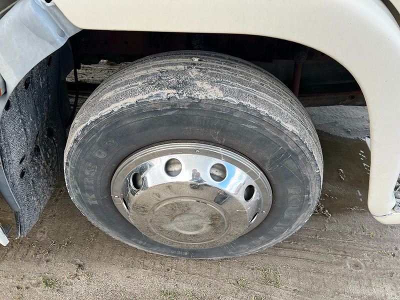 Iveco 120E18 - 3 HORSES - MANUAL - STEEL SUSPENSION - Hobuseauto: pilt 5 Iveco 120E18 - 3 HORSES - MANUAL - STEEL SUSPENSION - Hobuseauto: pilt 5