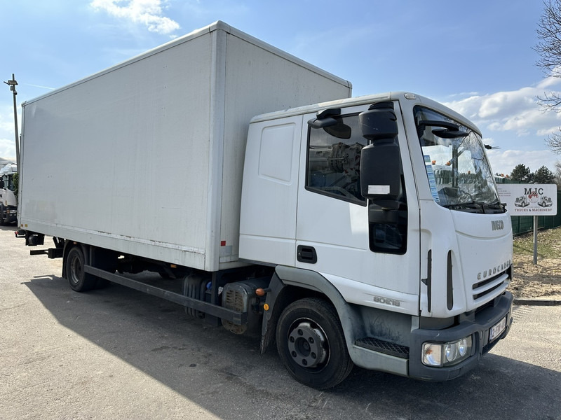 Iveco EUROCARGO 80E18 CLOSED BOX 6m00 x 2m49 x 2m37 - EURO 5 - *176.000km* - TAILLIFT - MANUAL - BE TRUCK - Kasti veoauto: pilt 1 Iveco EUROCARGO 80E18 CLOSED BOX 6m00 x 2m49 x 2m37 - EURO 5 - *176.000km* - TAILLIFT - MANUAL - BE TRUCK - Kasti veoauto: pilt 1