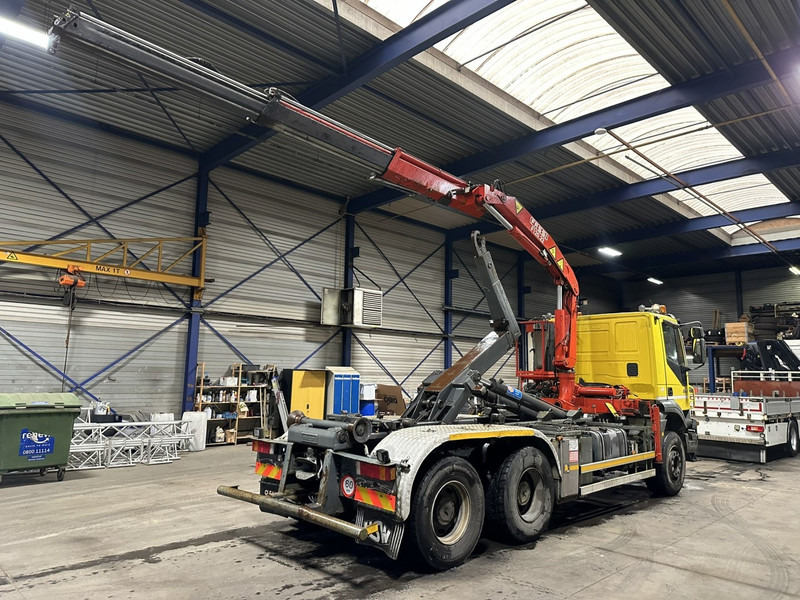 Iveco TRAKKER 350 6x4 HOOKLIFT + CRANE FASSI F120.22 (5/6 F) - *342.000km* - STEEL SPRING / BIG AXLES - AS TRONIC AUTOMATIC GEARBOX - Konkstõstukiga veoauto, Kraanaga veoauto: pilt 5 Iveco TRAKKER 350 6x4 HOOKLIFT + CRANE FASSI F120.22 (5/6 F) - *342.000km* - STEEL SPRING / BIG AXLES - AS TRONIC AUTOMATIC GEARBOX - Konkstõstukiga veoauto, Kraanaga veoauto: pilt 5