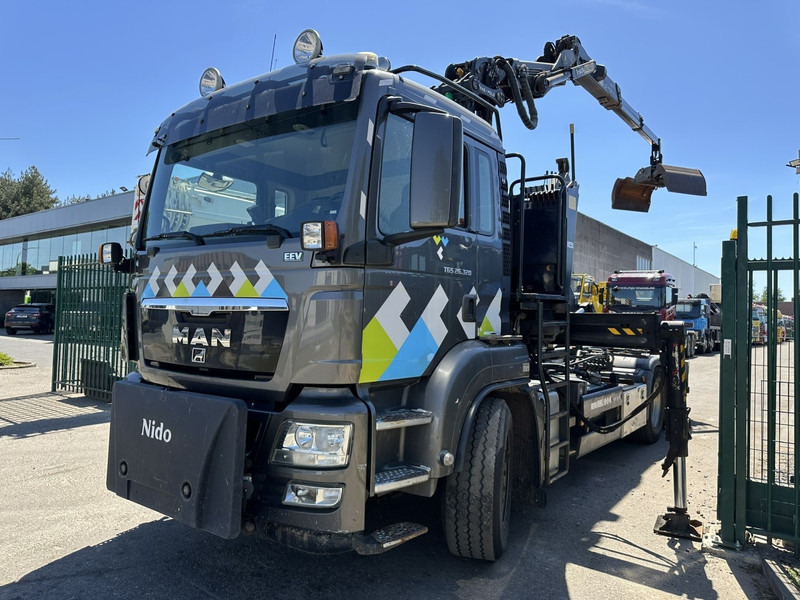 MAN TGS 26.320 6X2-4 BL EEV + CRANE EPSILON Q170Z95TR + GRABBER - LIFT/STEERING AXLE - *266.000km* - NL TRUCK - Konkstõstukiga veoauto, Kraanaga veoauto: pilt 4 MAN TGS 26.320 6X2-4 BL EEV + CRANE EPSILON Q170Z95TR + GRABBER - LIFT/STEERING AXLE - *266.000km* - NL TRUCK - Konkstõstukiga veoauto, Kraanaga veoauto: pilt 4