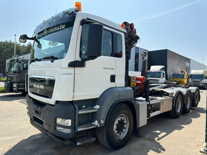 MAN TGS 35.400 8x4 TRIDEM HOOKLIFT T22 + CRANE PALFINGER PK 18001 EH + RADIO - EURO 5 - LIFT/STEERING AXLE - BE TRUCK - Konkstõstukiga veoauto, Kraanaga veoauto: pilt 4 MAN TGS 35.400 8x4 TRIDEM HOOKLIFT T22 + CRANE PALFINGER PK 18001 EH + RADIO - EURO 5 - LIFT/STEERING AXLE - BE TRUCK - Konkstõstukiga veoauto, Kraanaga veoauto: pilt 4