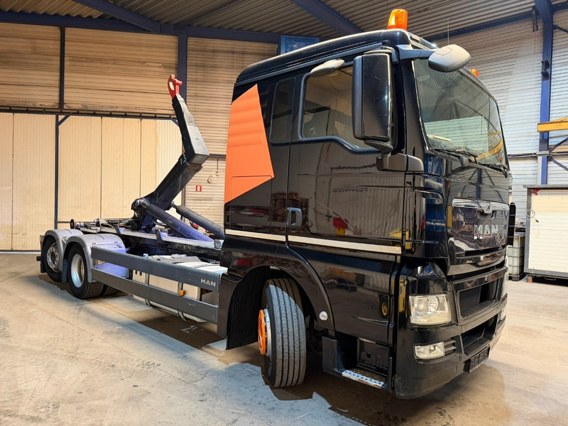 MAN TGX 26.400 6X2 + HOOKLIFT PALIFT 20T - LIFT + STEERING AXLE - EURO 5 - SLEEPERCAB - BE TRUCK - Konkstõstukiga veoauto: pilt 2 MAN TGX 26.400 6X2 + HOOKLIFT PALIFT 20T - LIFT + STEERING AXLE - EURO 5 - SLEEPERCAB - BE TRUCK - Konkstõstukiga veoauto: pilt 2