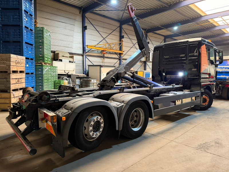 MAN TGX 26.400 6X2 + HOOKLIFT PALIFT 20T - LIFT + STEERING AXLE - EURO 5 - SLEEPERCAB - BE TRUCK - Konkstõstukiga veoauto: pilt 3 MAN TGX 26.400 6X2 + HOOKLIFT PALIFT 20T - LIFT + STEERING AXLE - EURO 5 - SLEEPERCAB - BE TRUCK - Konkstõstukiga veoauto: pilt 3